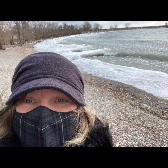 Meet your Posher, Mary jo - Picture 2 of 3